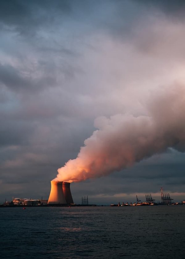 Quelle est la réglementation applicable aux entreprises dans le secteur de la gestion des déchets nucléaires ?